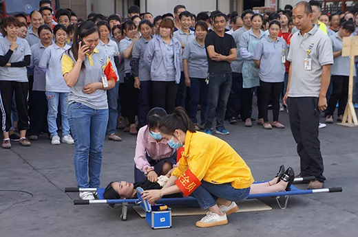 上Ｗ鹆比松褪遣2019年上半年消防演习现场